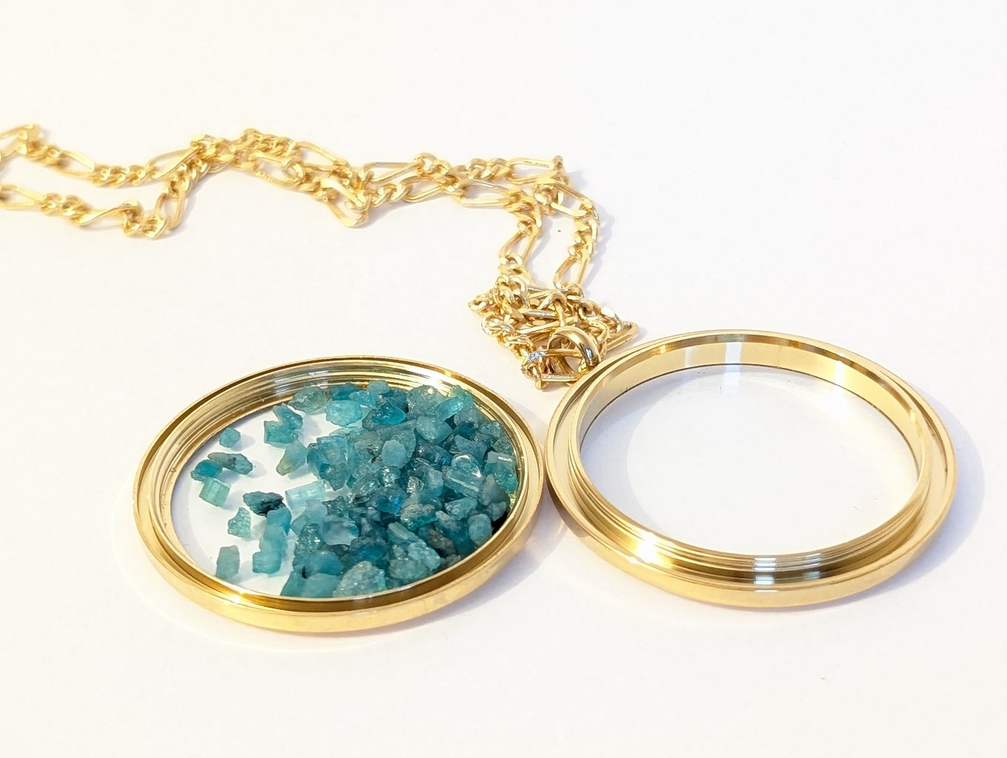 Fura's Locket