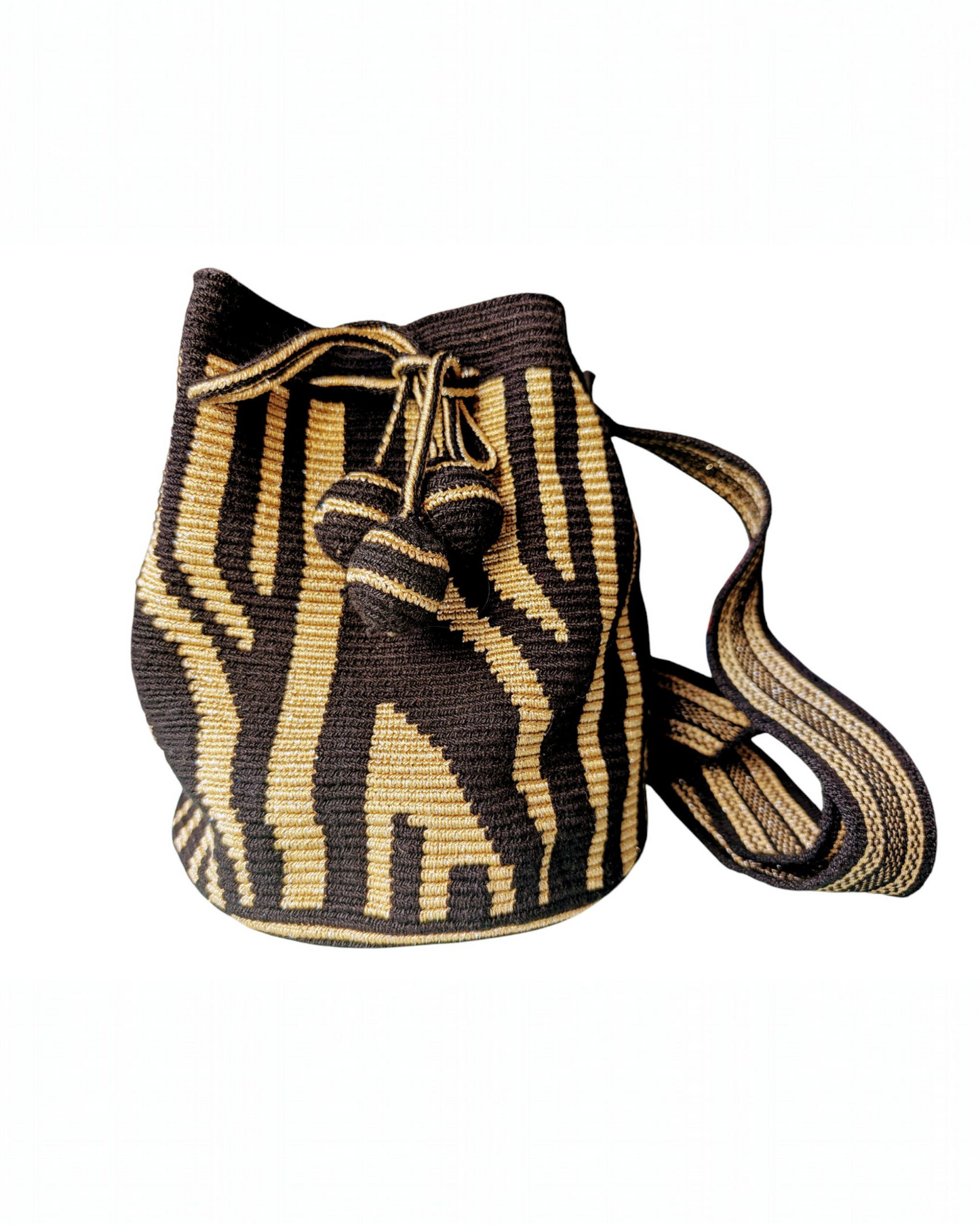 Gold and Silk thread Mochilas