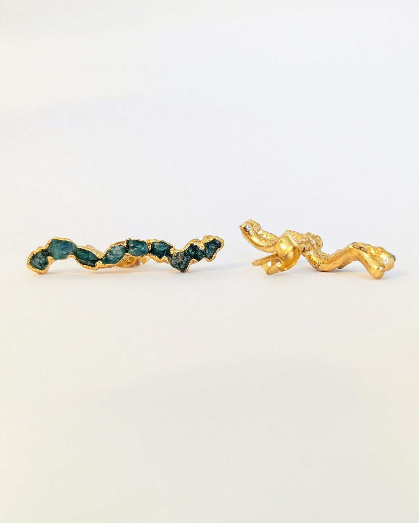 Acqua Studs