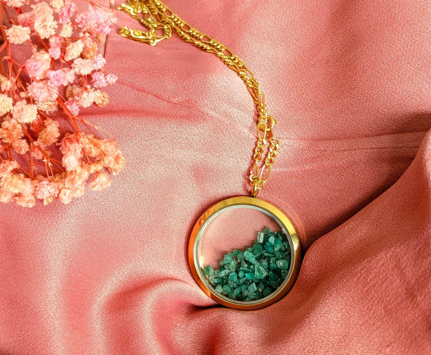 Fura's Locket