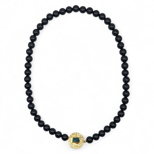 Alma Emerald and Onix Necklace