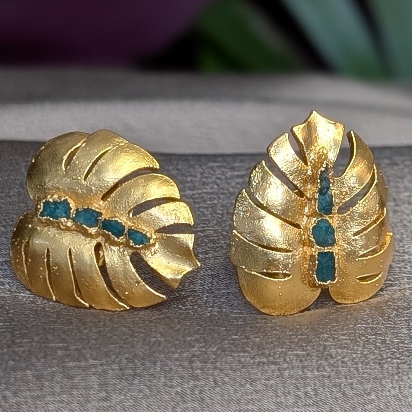 Monstera Emerald Earrings